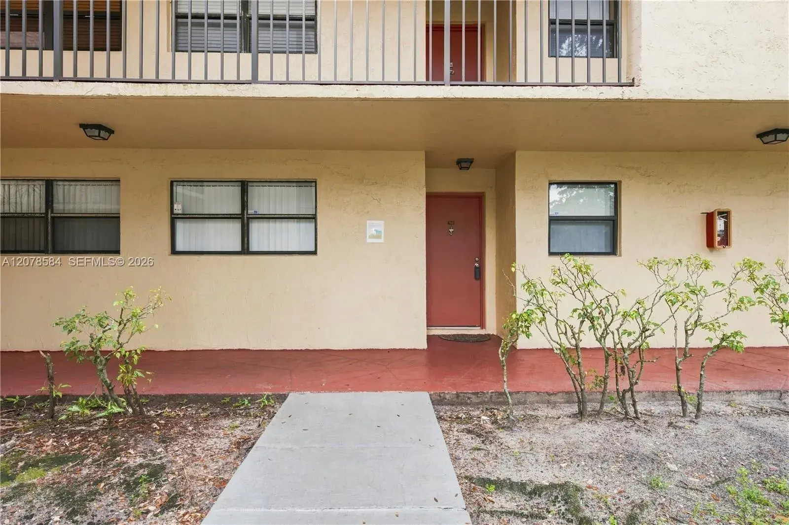 2 bedroom 2 bath Residential for sale at 3199 Foxcroft Rd # 104, Miramar FL 33025