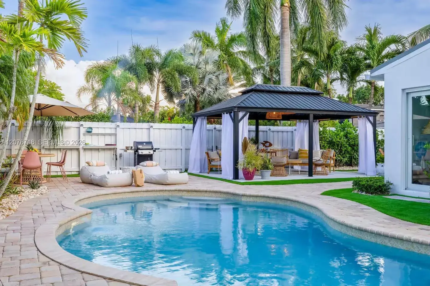 2 bedroom 1 bath Residential for sale at 1743 NE 16th St, Fort Lauderdale FL 33304