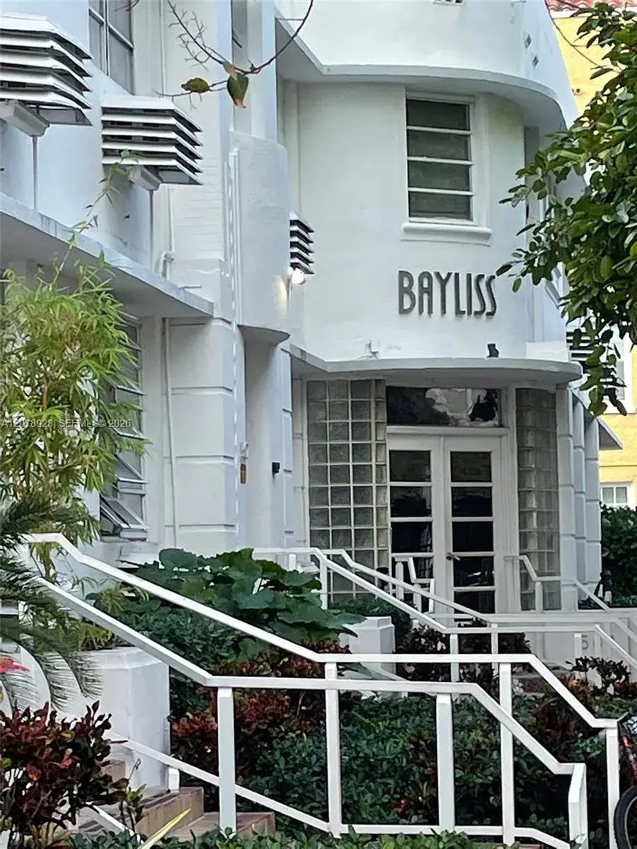 1 bath Residential for sale at 500 14th St # 106, Miami Beach FL 33139
