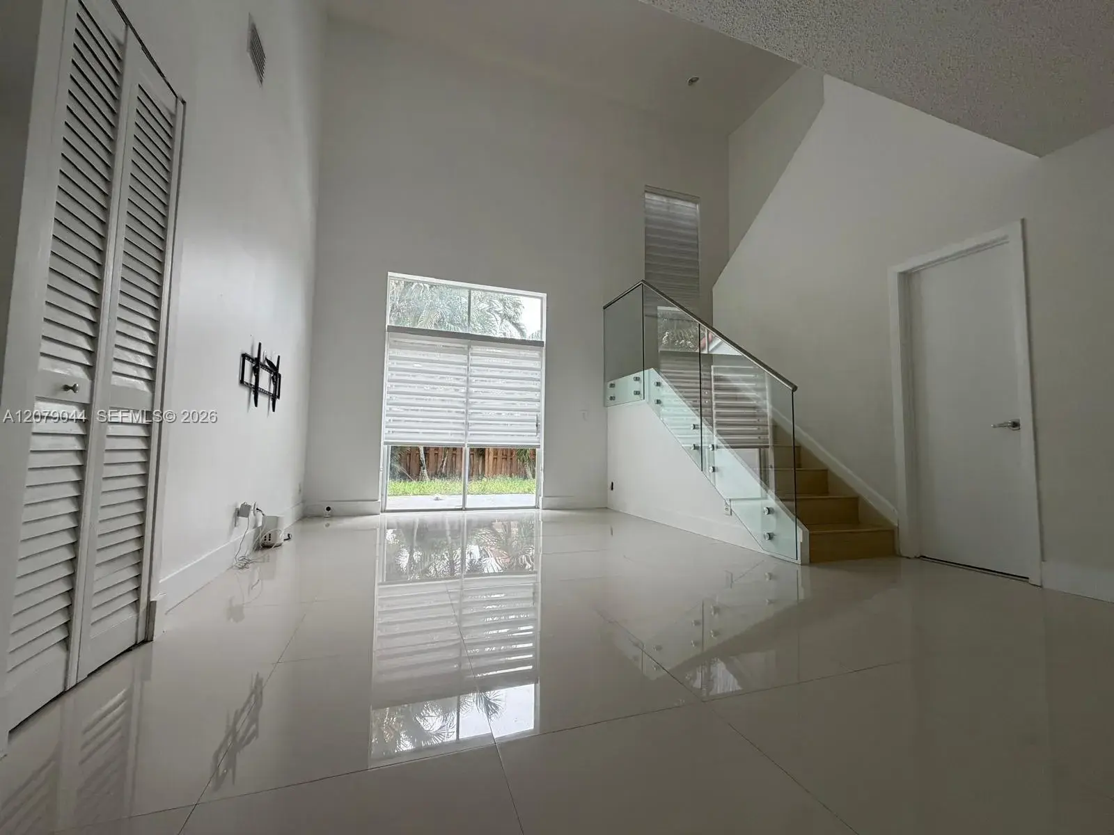 4774 NW 5th Pl, Coconut Creek FL 33063