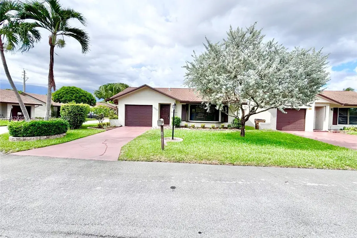 2377 SW 16 Dr, Deerfield Beach FL 33442