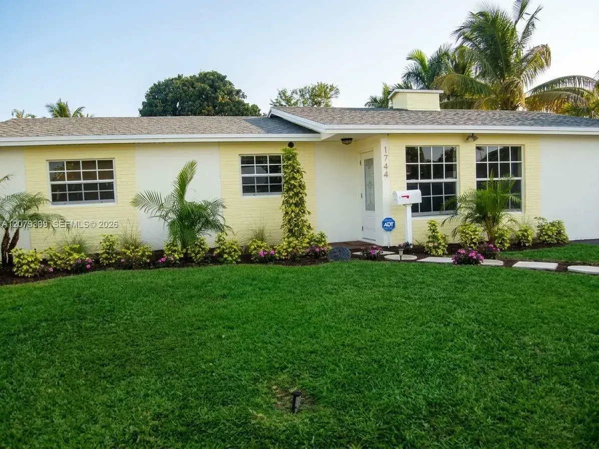 3 bedroom 2 bath Residential for sale at 1744 SW 4th St, Fort Lauderdale FL 33312