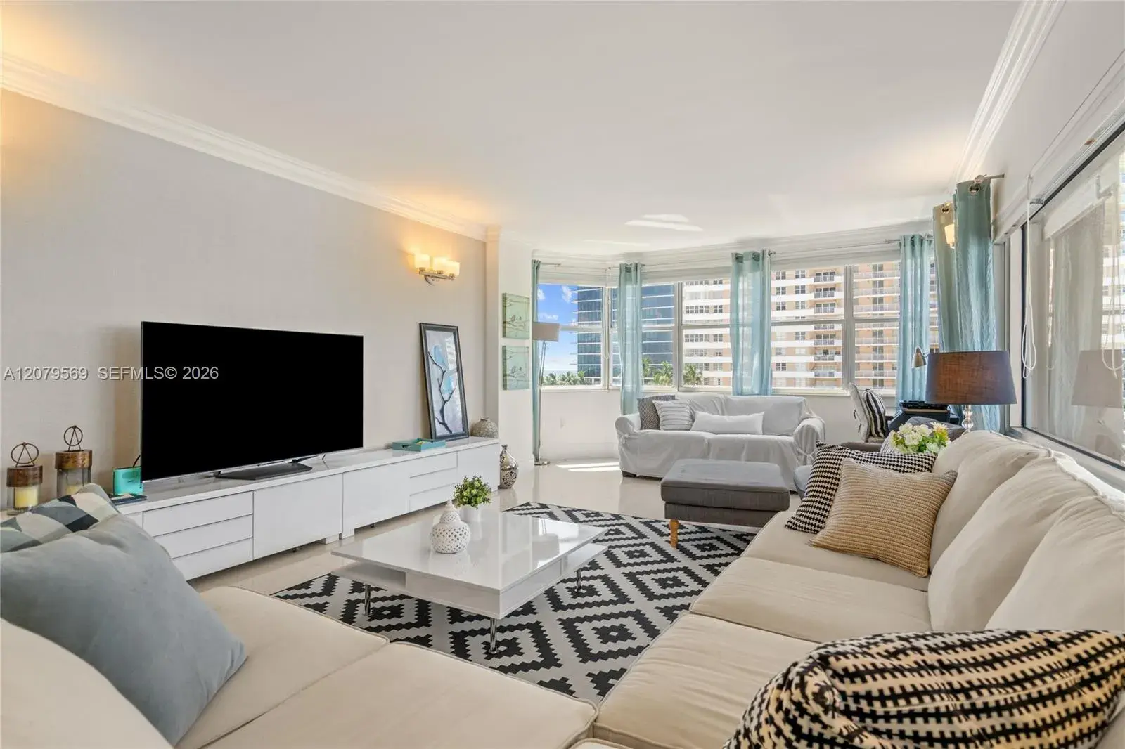 3 bedroom 2 bath Residential for sale at 1950 S Ocean Dr # 4E, Hallandale Beach FL 33009