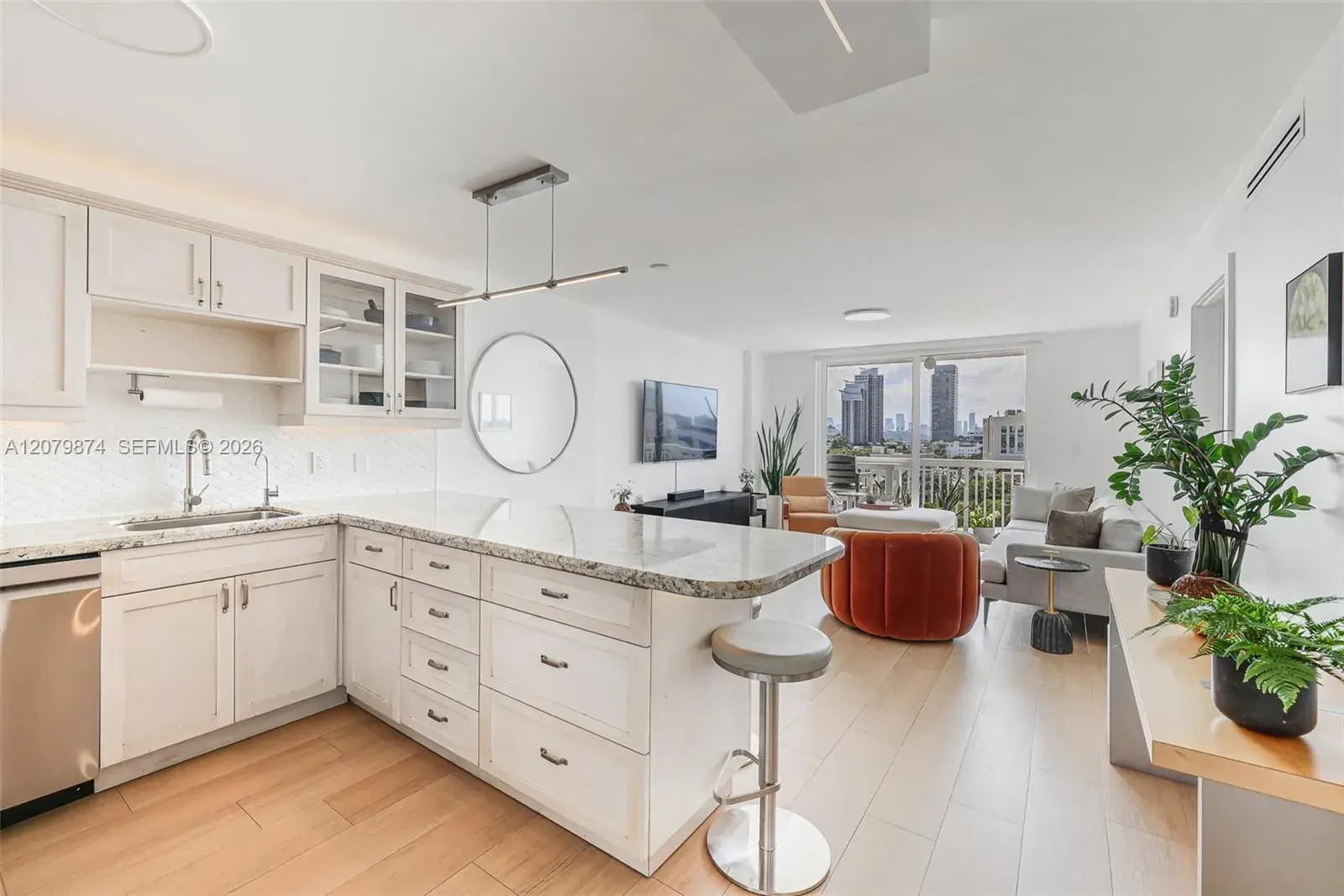 401 Ocean Dr # 903, Miami Beach FL 33139