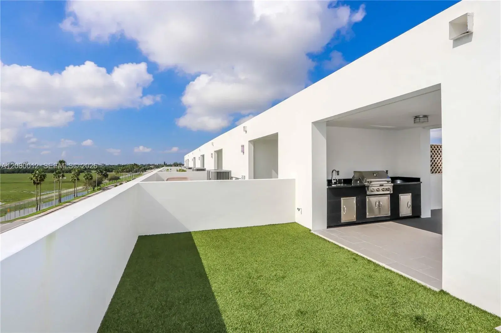 3340 NW 91st Ave, Doral FL 33172