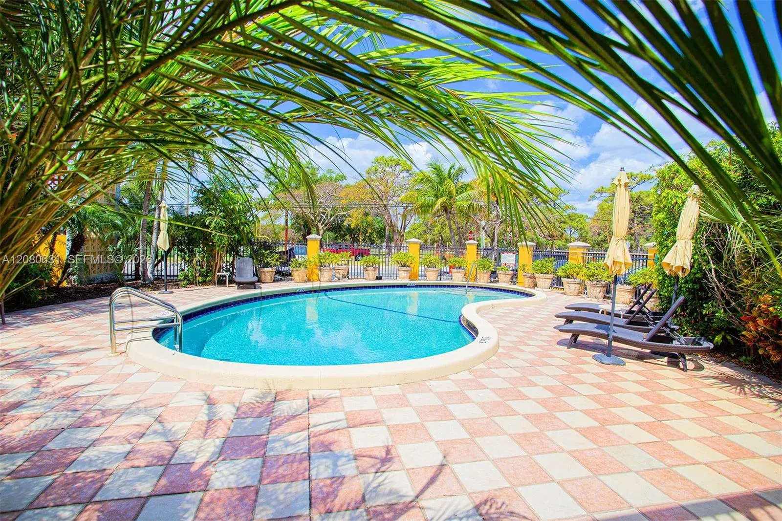 1 bedroom 1 bath Residential Lease for rent at 744 NE 14th Ave # 6, Fort Lauderdale FL 33304