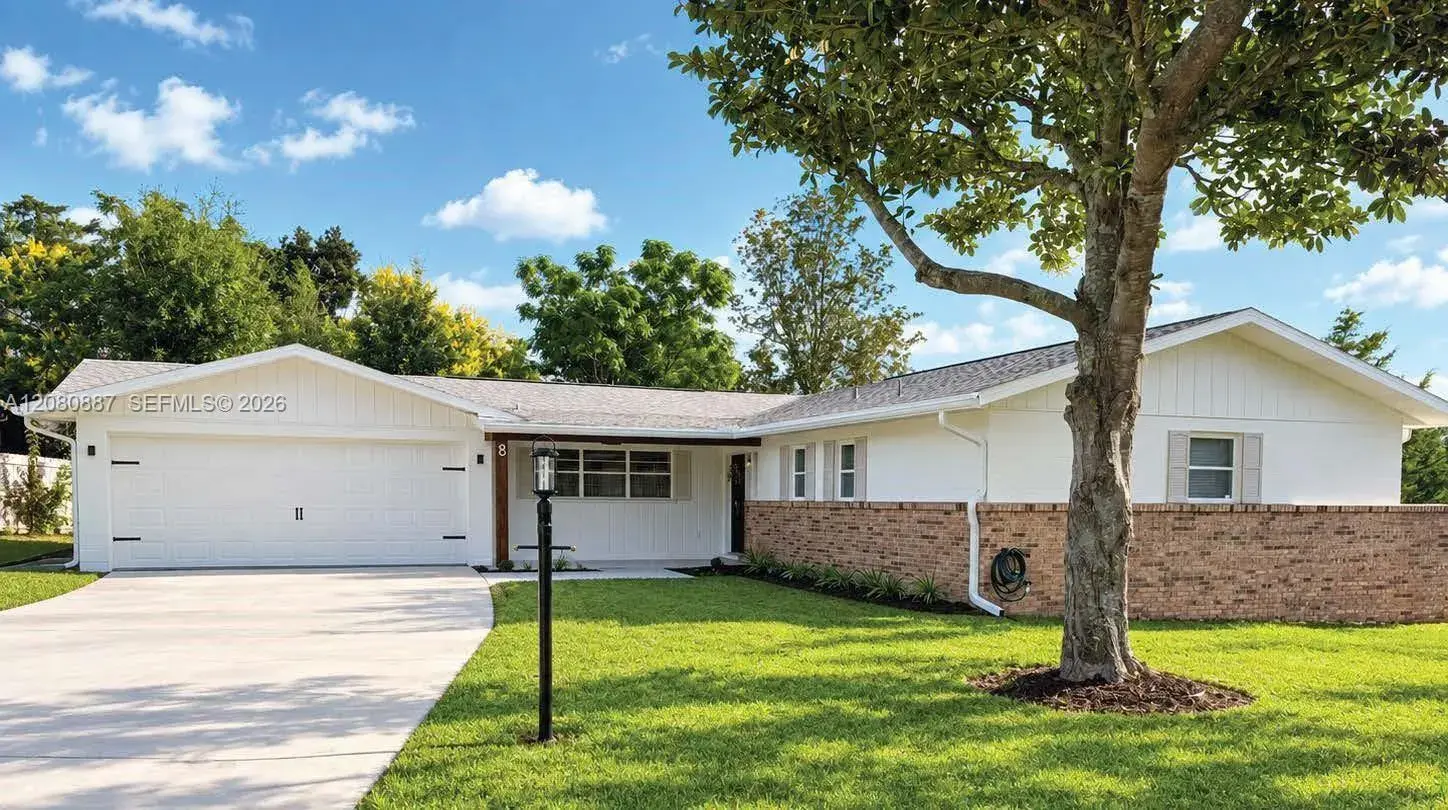 4 bedroom 2 bath Residential for sale at 8 Emerald Way, Ocala FL 34472