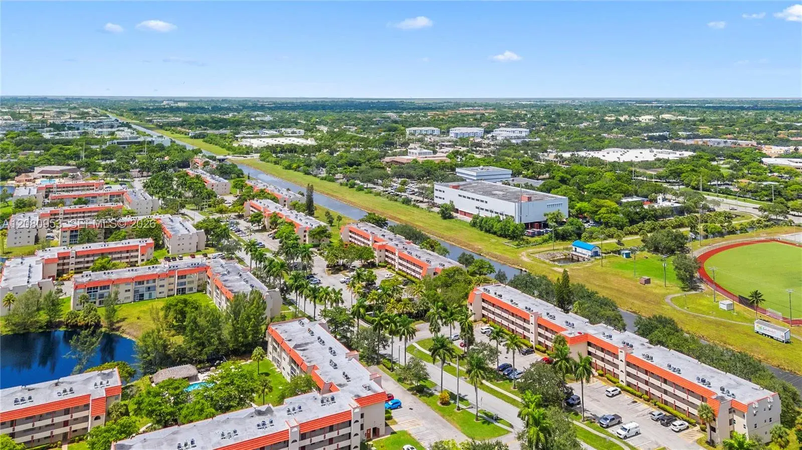 7891 N Sunrise Lakes Dr # 305, Sunrise FL 33322