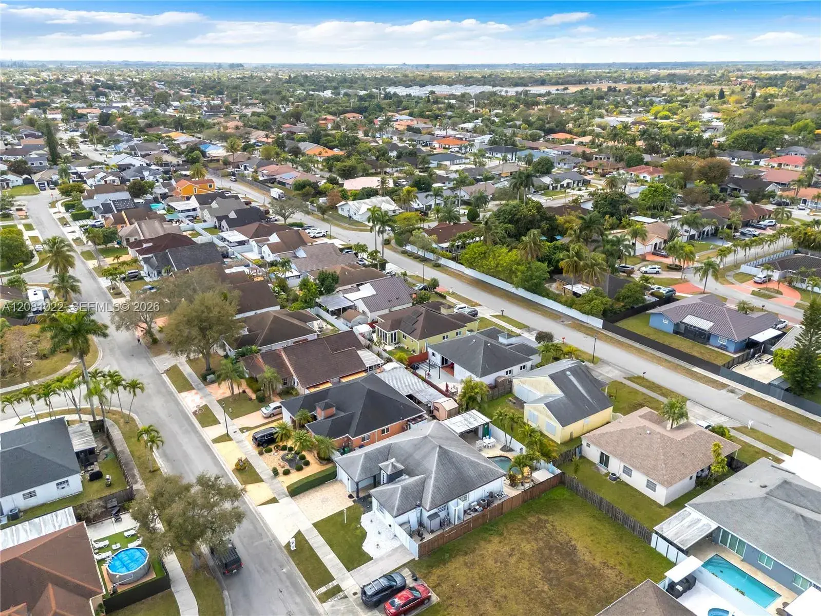 3 bedroom 2 bath Residential for sale at 15480 SW 144th Ave, Miami FL 33177