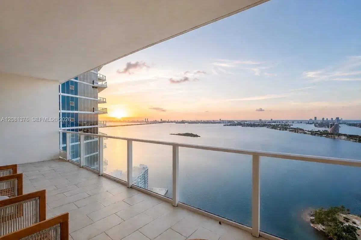 2020 N Bayshore Dr # 3406, Miami FL 33137