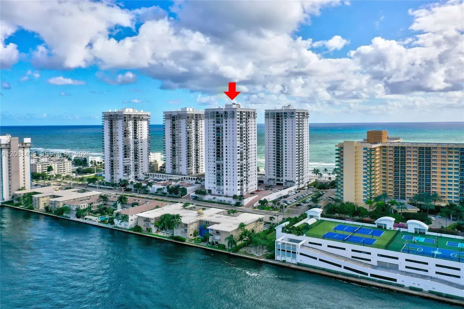 2401 S Ocean Dr # 1906, Hollywood FL 33019