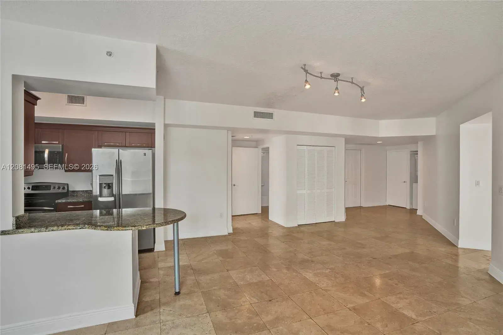 3 bedroom 2 bath Residential for sale at 7275 SW 90th St # C410, Miami FL 33156