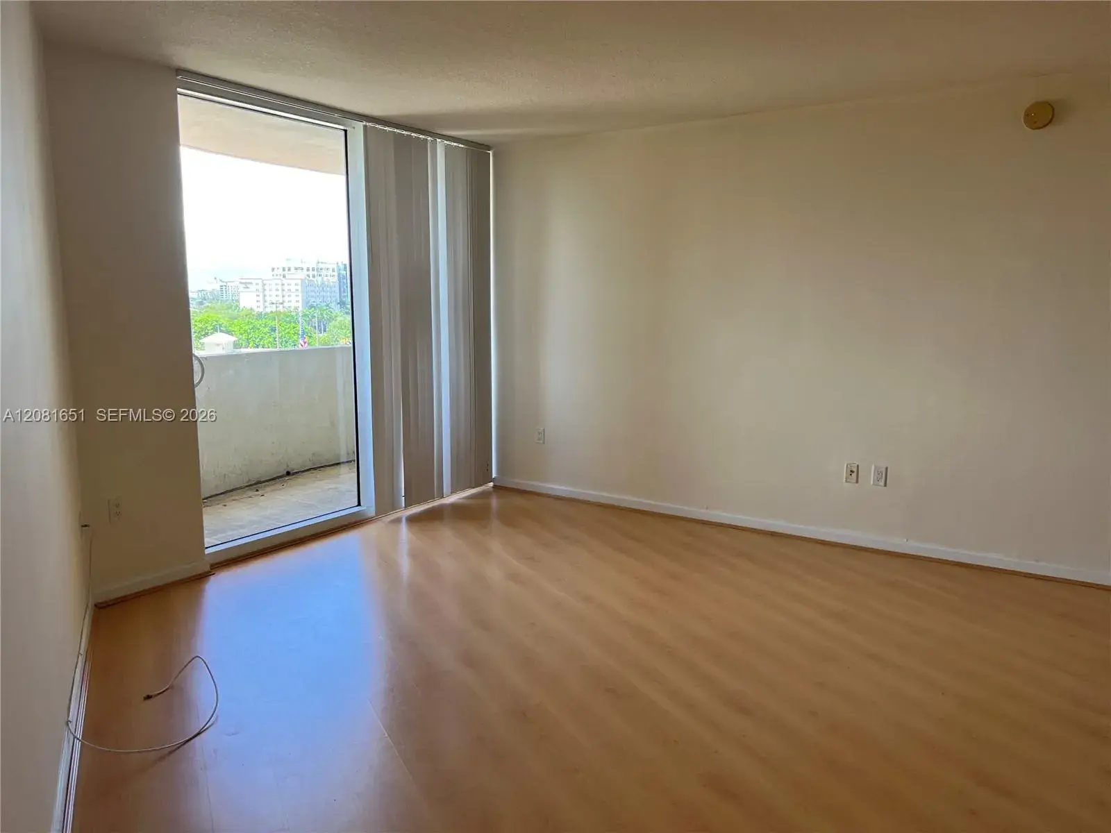 19501 W Country Club Dr # 611, Aventura FL 33180
