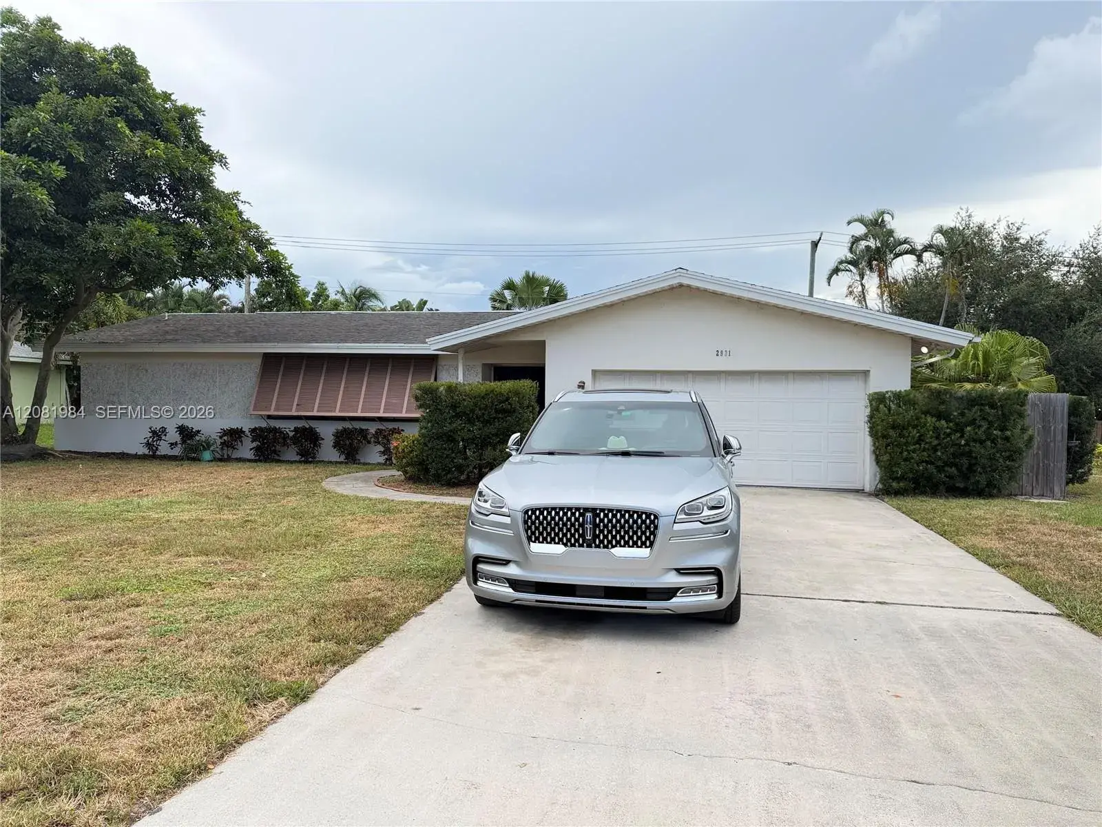 4 bedroom 3 bath Residential for sale at 2931 S Seacrest Blvd, Boynton Beach FL 33435