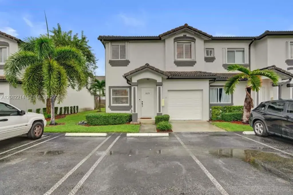 4 bedroom 2 bath Residential for sale at 2238 SE 26th lane # 2238, Homestead FL 33035