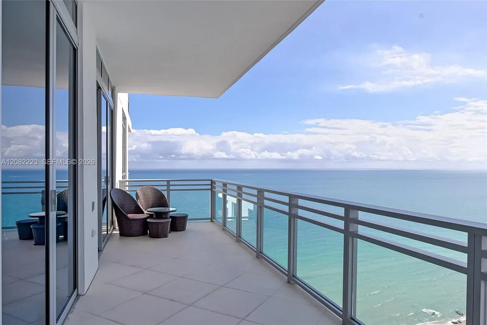 3535 S OCEAN DR # 2805, Hollywood FL 33019