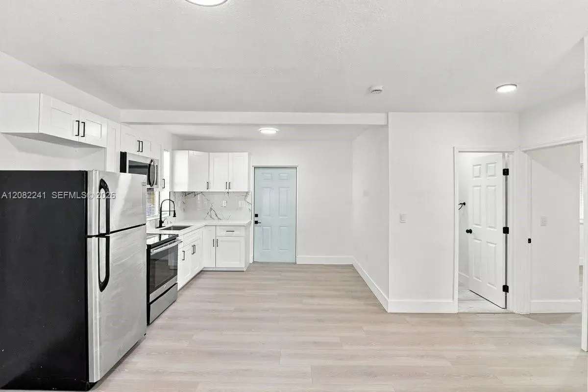 10215 SW 184th St, Cutler Bay FL 33157