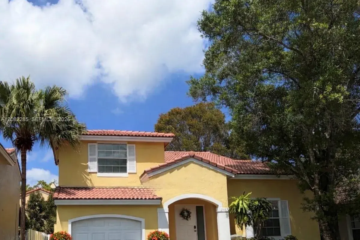 1246 NW 125th Ter, Sunrise FL 33323