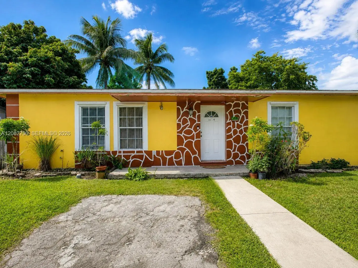 4 bedroom 2 bath Residential for sale at 15724 SW 304th Ter, Homestead FL 33033