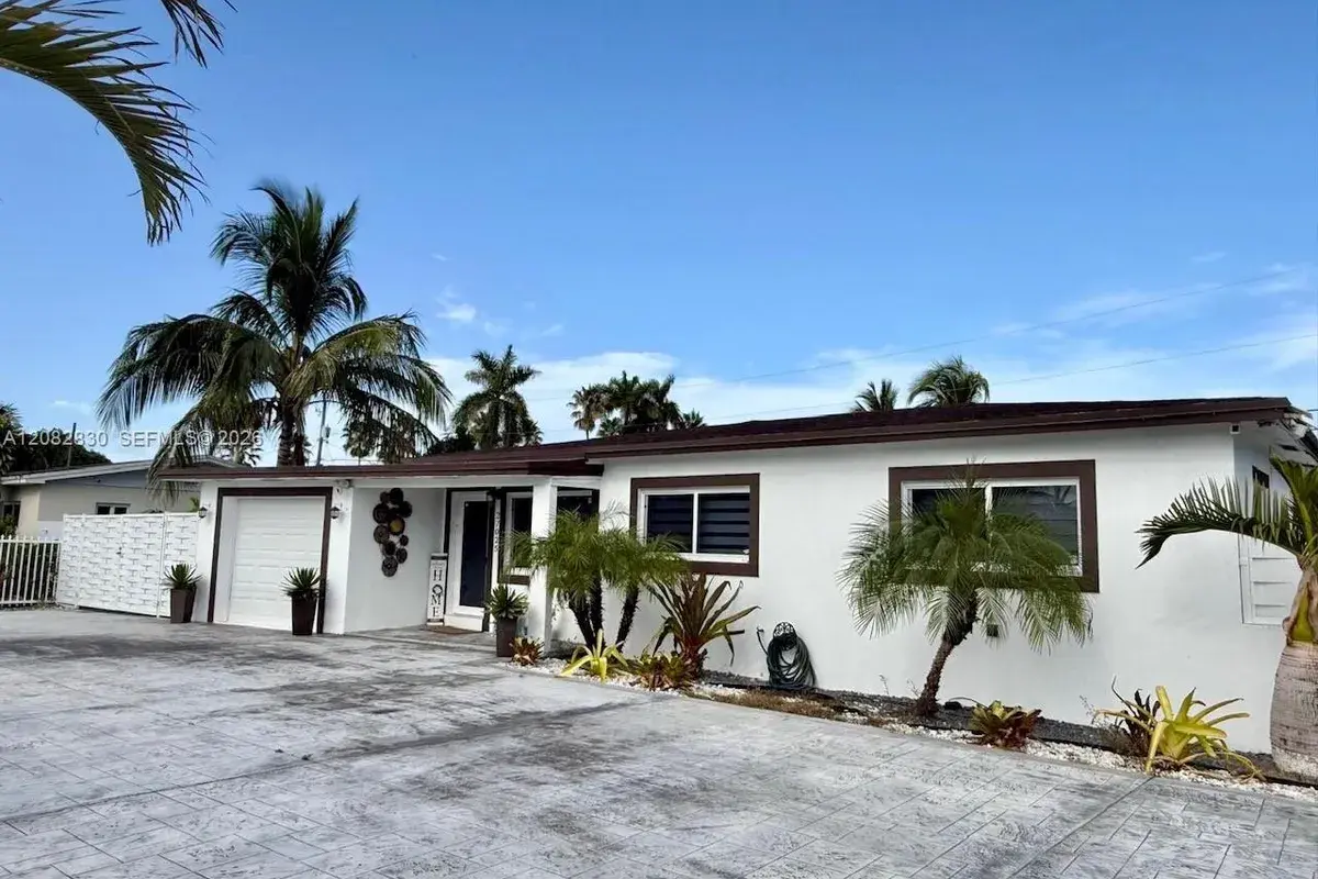 27025 SW 142nd Ct, Homestead FL 33032