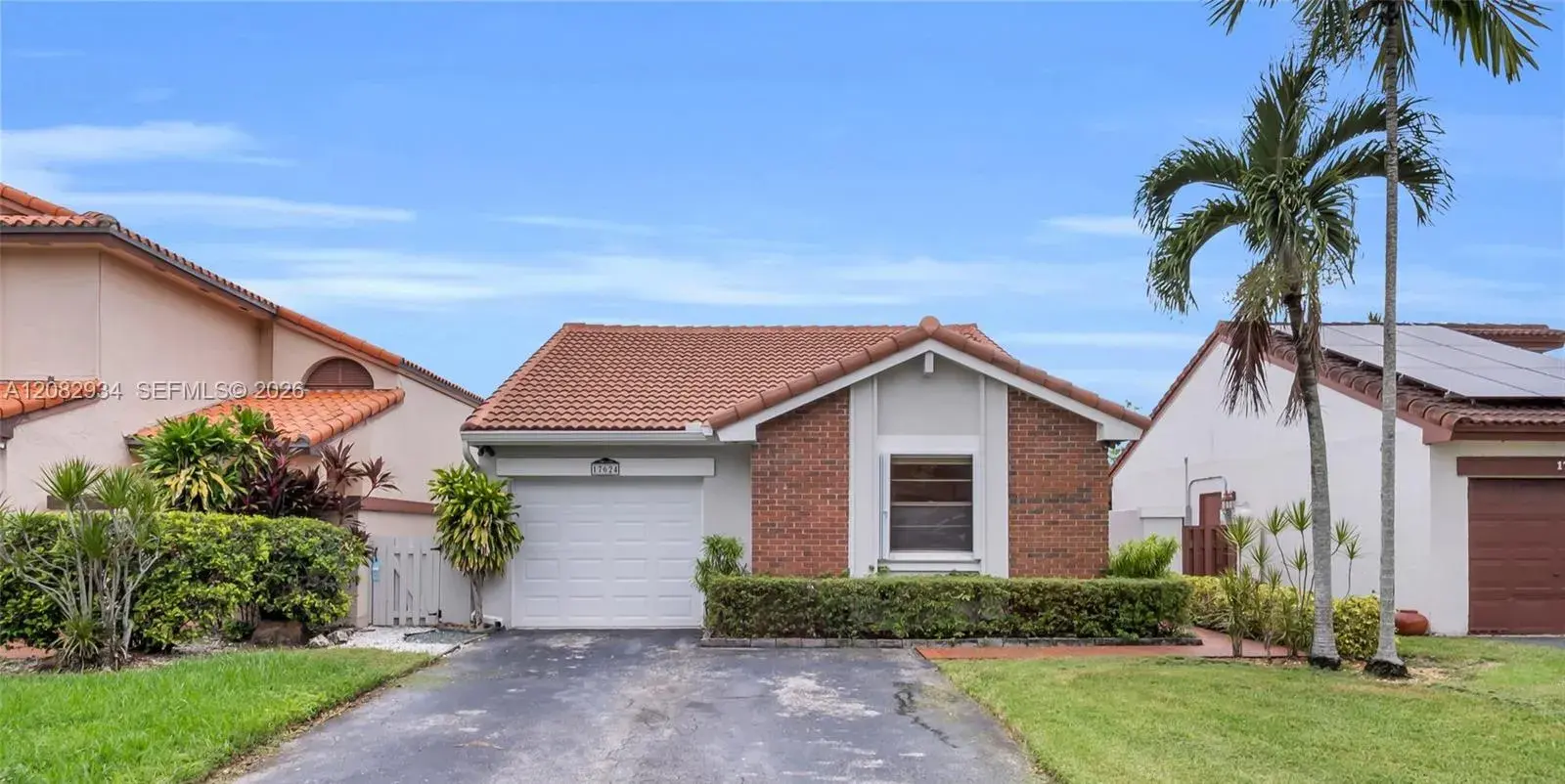 17624 NW 63rd Ct, Hialeah FL 33015