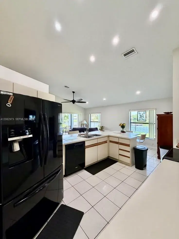 5796 SW 89th Way, Cooper City FL 33328