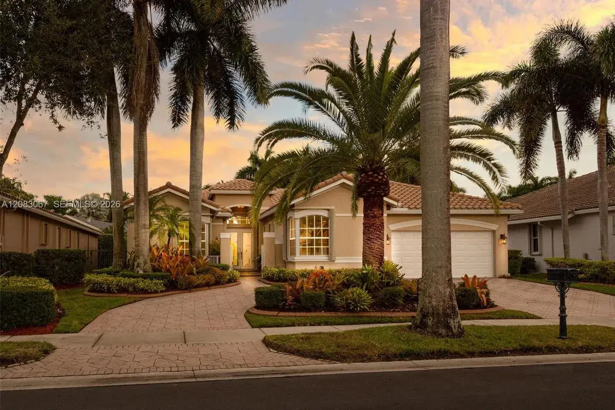 2552 Jardin Ln, Weston FL 33327