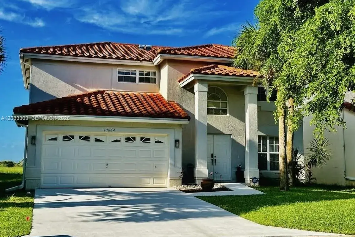 10664 Oak Lake Way, Boca Raton FL 33498