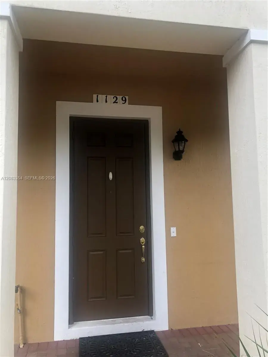 1129 SW 147th Ter, Pembroke Pines FL 33027