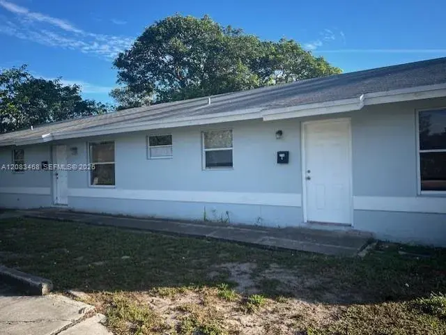 3 bedroom 2 bath Residential Lease for rent at 2746 Johnson St, Hollywood FL 33020