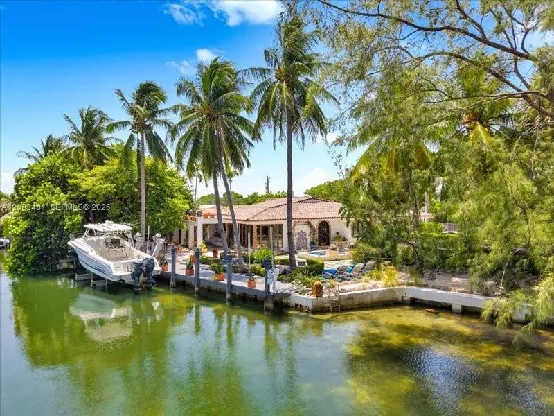 4 bedroom 4 bath Residential for sale at 1150 N Biscayne Point Rd, Miami Beach FL 33141
