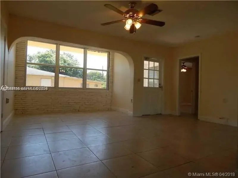 2 bedroom 2 bath Residential Lease for rent at 1926 RODMAN # 2, Hollywood FL 33020