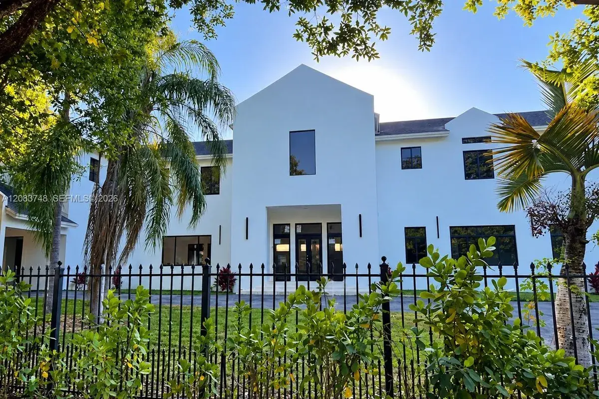 5455 SW 60th Ct, Miami FL 33155