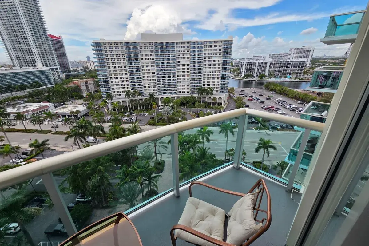 3801 S Ocean Dr # 14U, Hollywood FL 33019