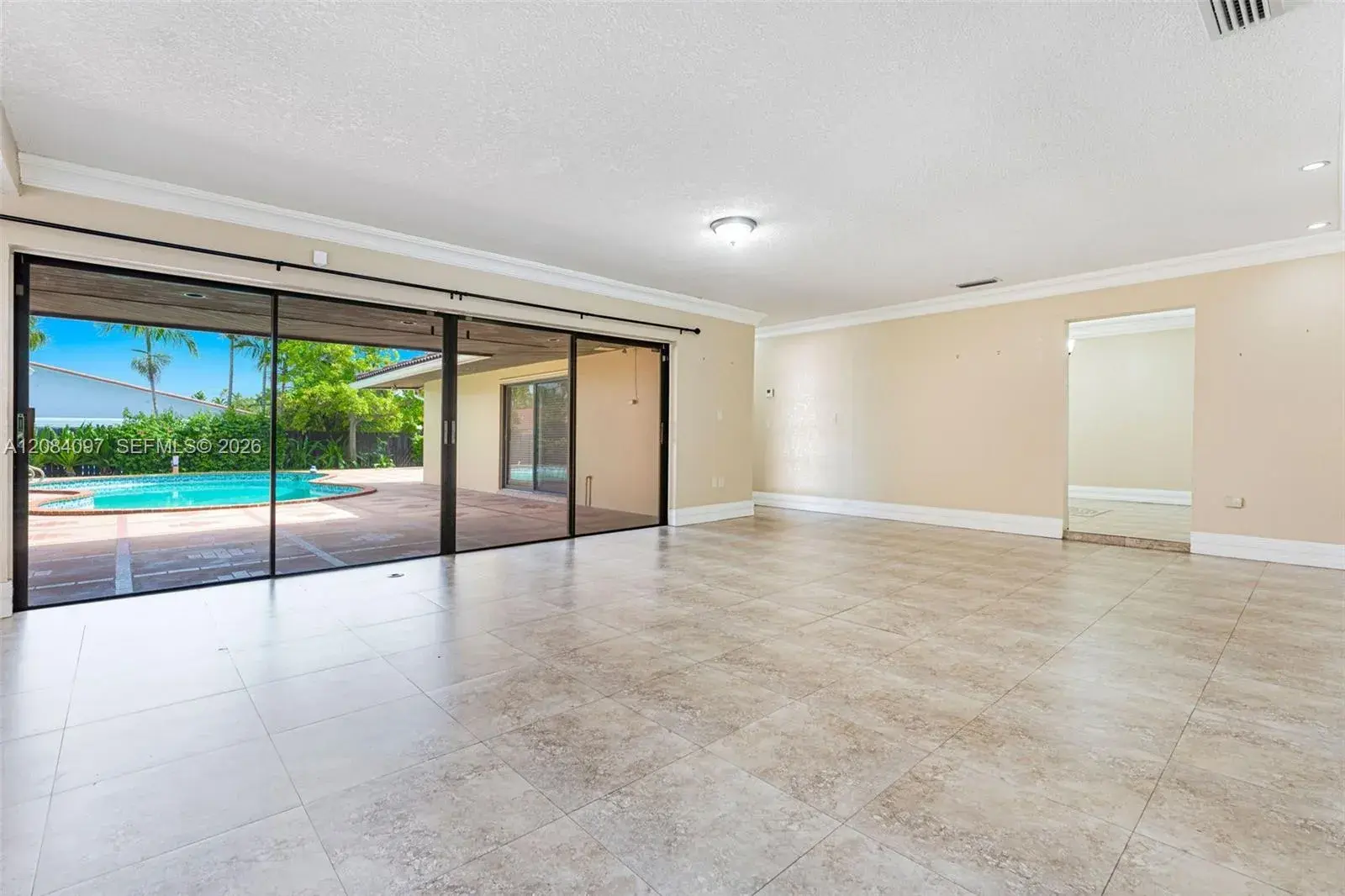 9951 SW 30th St, Miami FL 33165