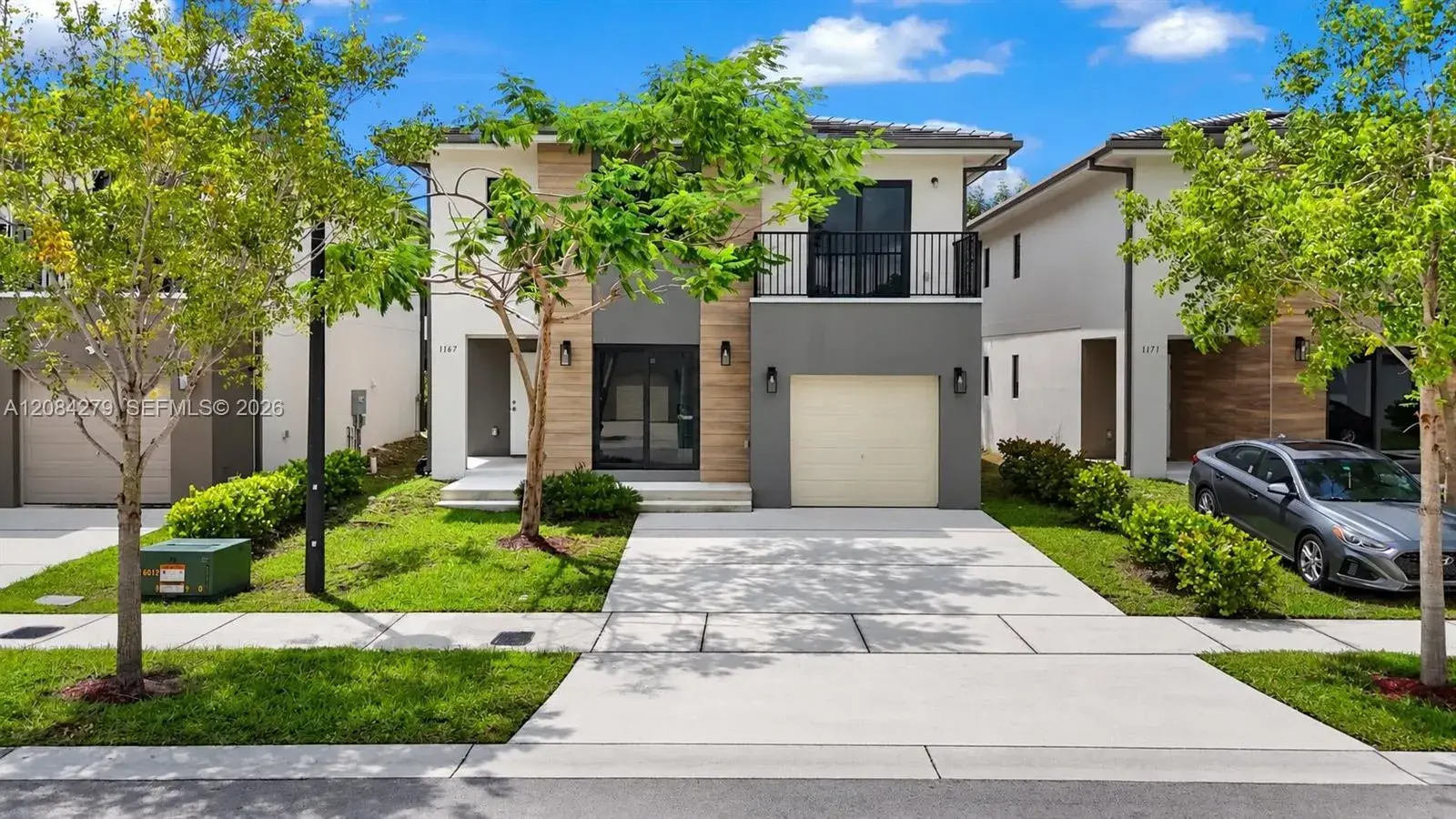 5 bedroom 4 bath Residential for sale at 1167 NW 2nd St, Florida City FL 33034
