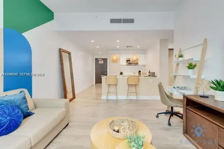 1 bedroom 1 bath Residential for sale at 777 N Ocean Dr # S502, Hollywood FL 33019