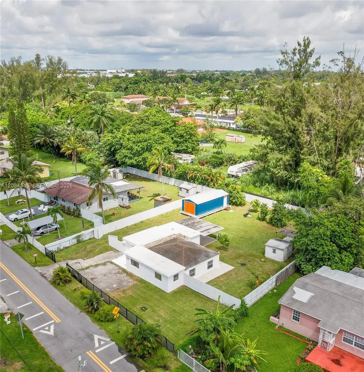 1843 NW 107th St, Miami FL 33167