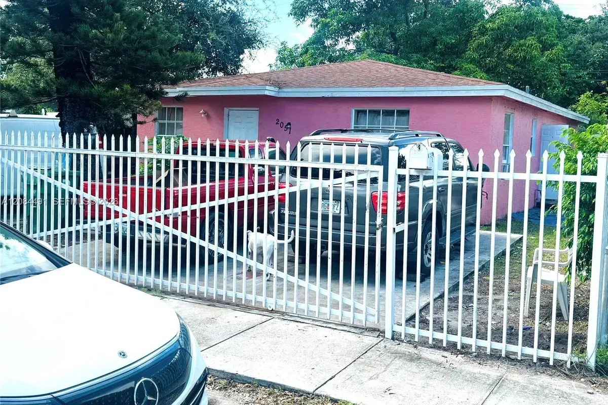 2051 RUTLAND ST, Opa-Locka FL 33054