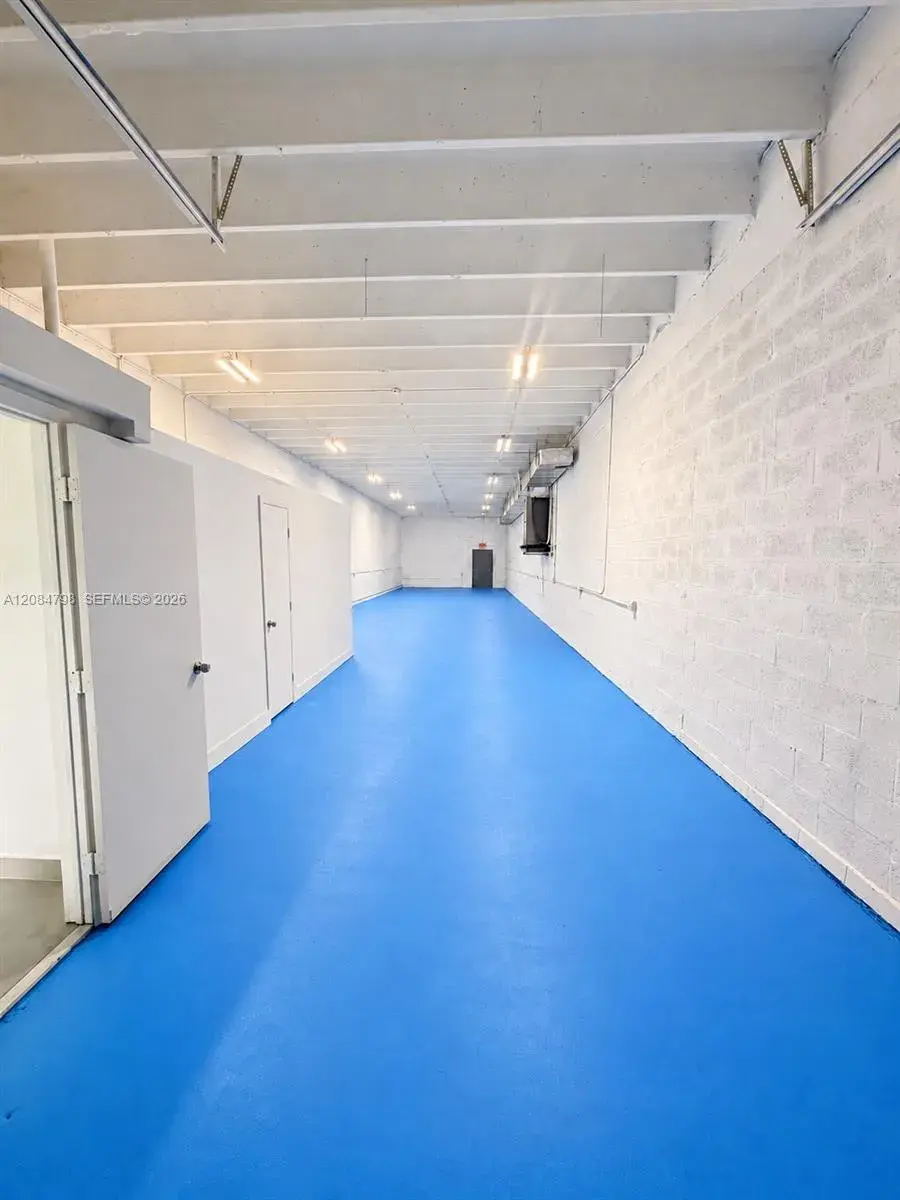 Commercial Sale for sale at 1899 NW 21st St # 8, Miami FL 33142