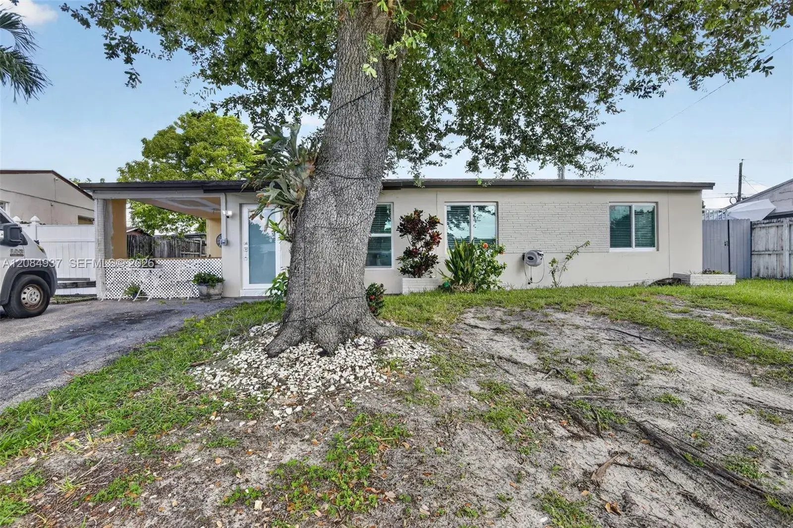 3 bedroom 2 bath Residential for sale at 4351 SW 22nd St, Fort Lauderdale FL 33317