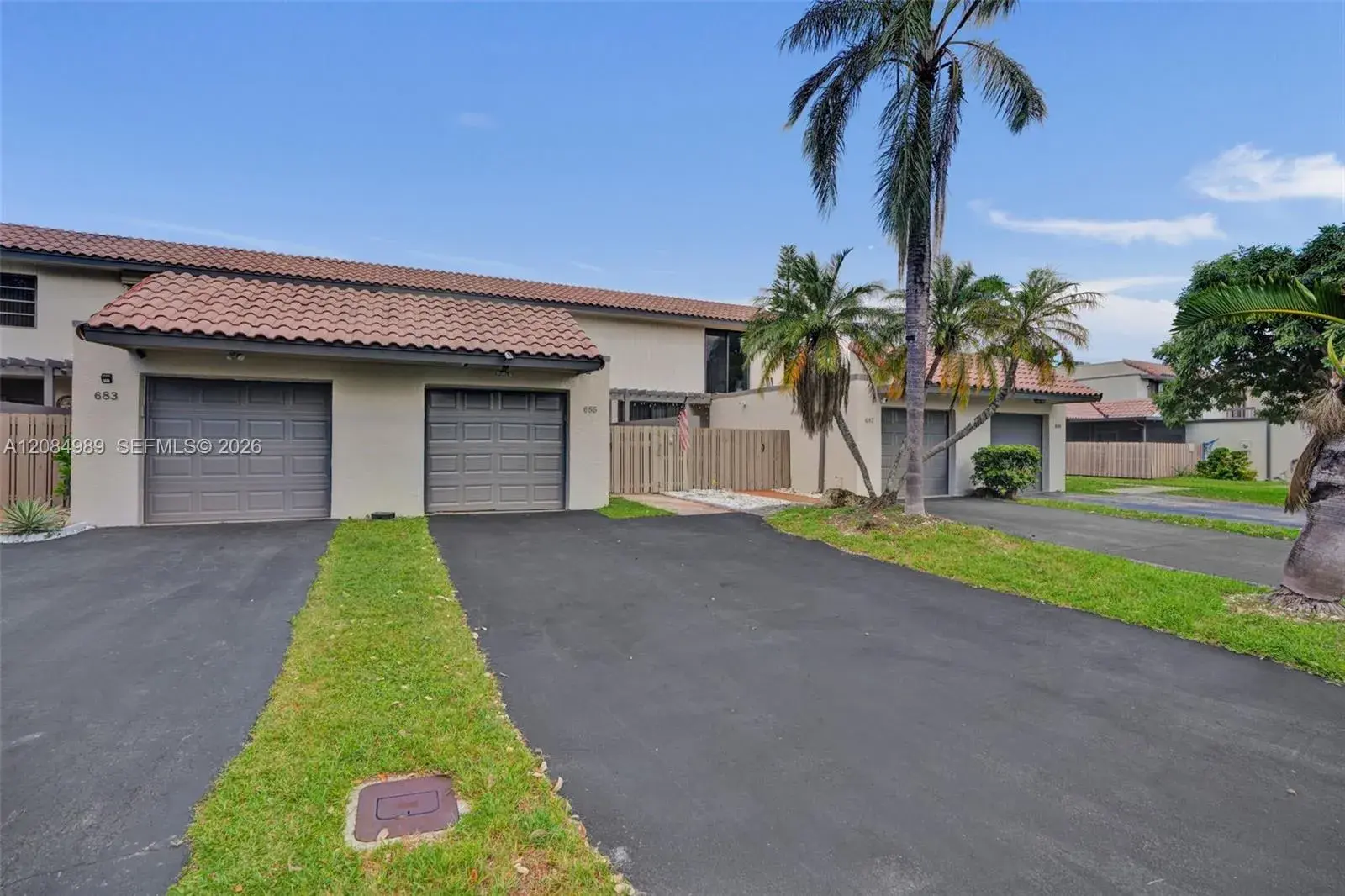 3 bedroom 2 bath Residential for sale at 685 NE 206th Ter, Miami FL 33179