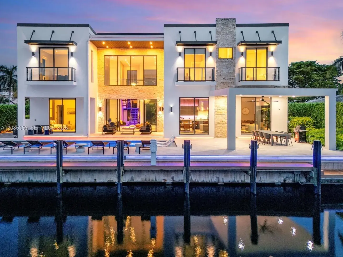6 bedroom 6 bath Residential Lease for rent at 2817 NE 35th St, Fort Lauderdale FL 33306