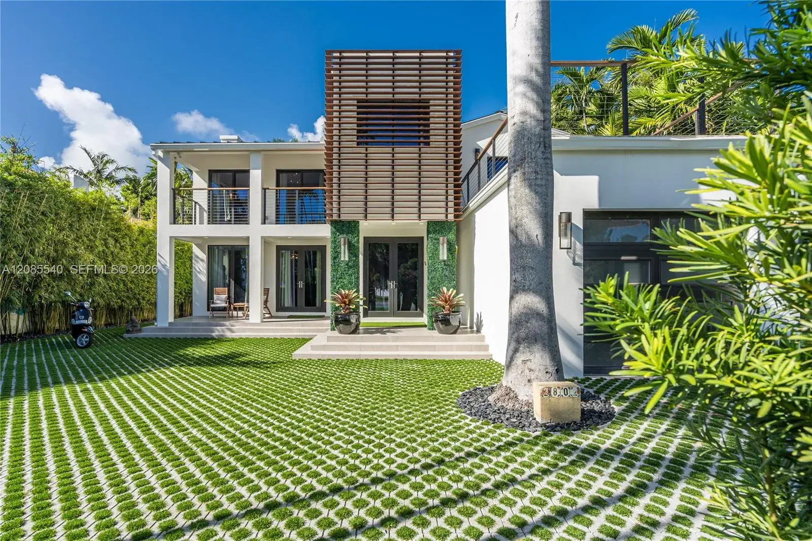 5 bedroom 5 bath Residential for sale at 2802 Prairie Ave, Miami Beach FL 33140