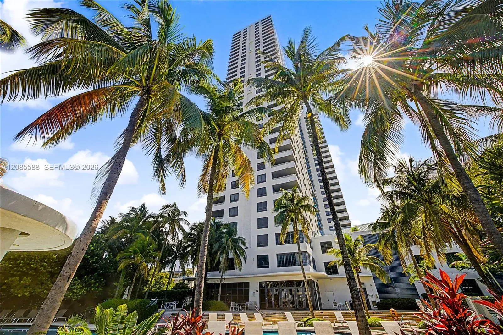 1 bedroom 1 bath Residential for sale at 1330 West Ave # 2412, Miami Beach FL 33139