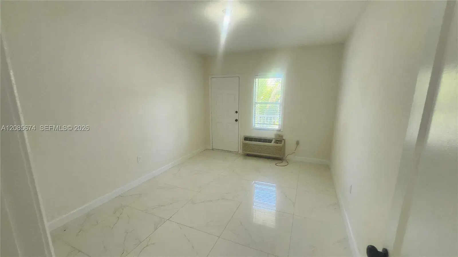 847 81st St # 6, Miami Beach FL 33141