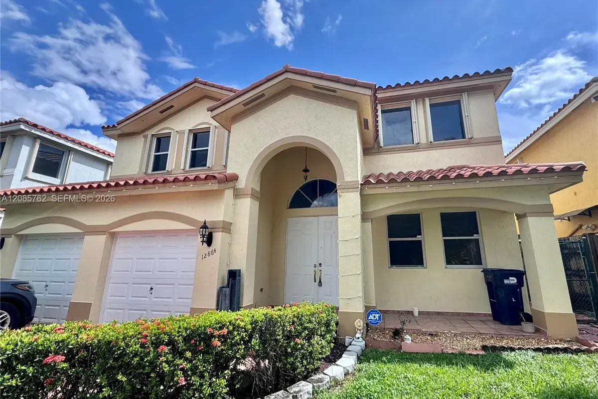 12864 NW 7th St, Miami FL 33182