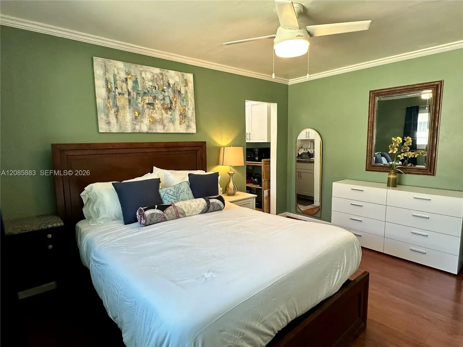 1 bedroom 1 bath Residential Lease for rent at 2431 Washington St # 2, Hollywood FL 33020