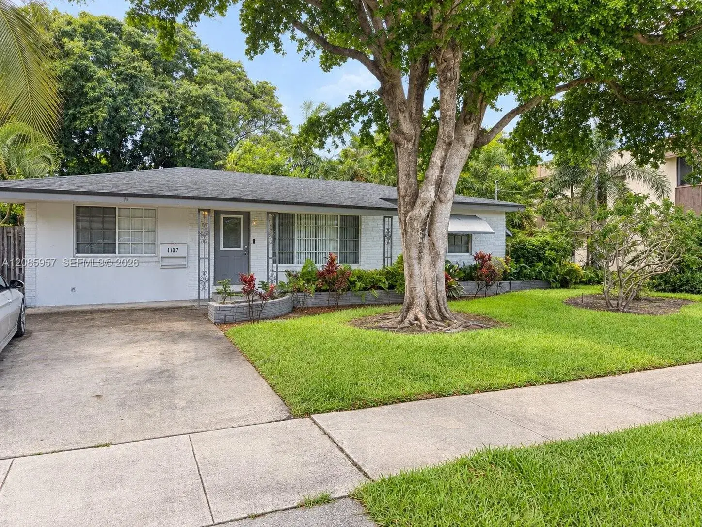 3 bedroom 2 bath Residential for sale at 1107 NE 16th Ct, Fort Lauderdale FL 33305
