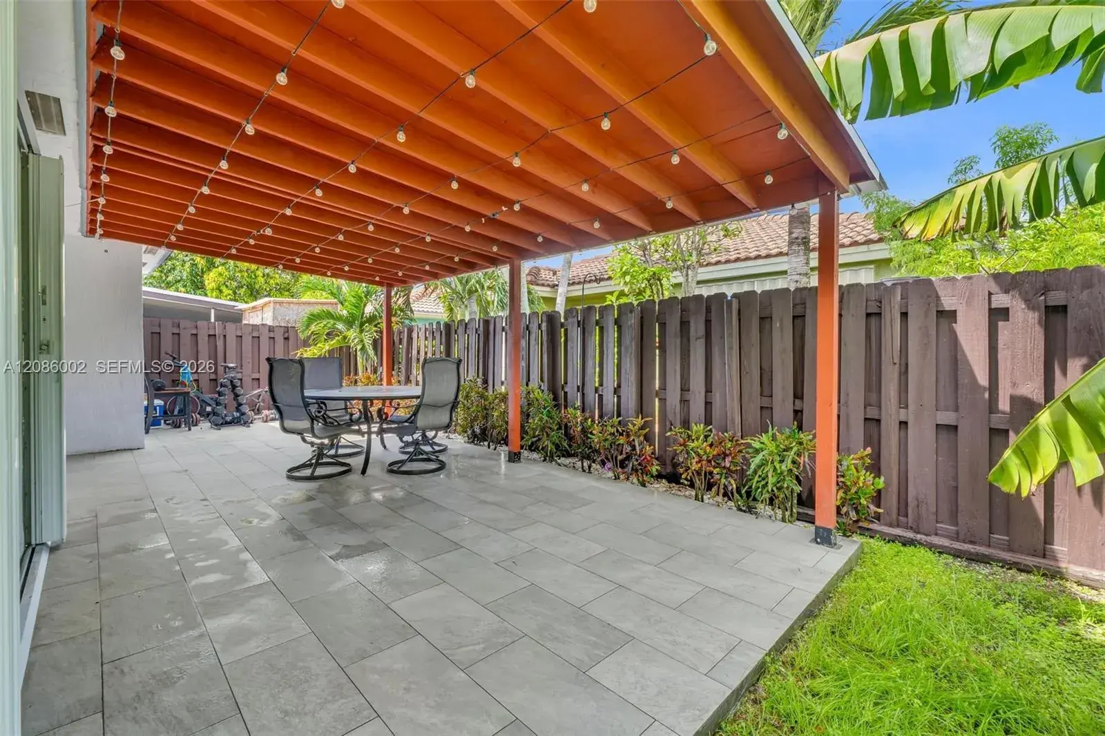 3 bedroom 2 bath Residential for sale at 13936 SW 151st Ave, Miami FL 33196